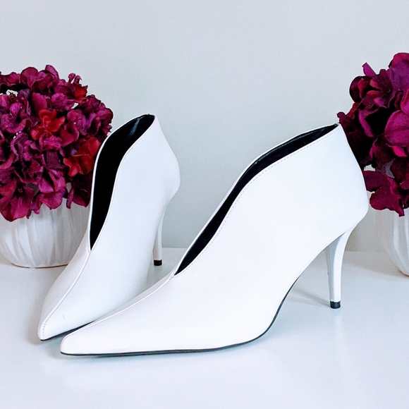 Zara Shoes - ZARA divine white heeled ankle shoe